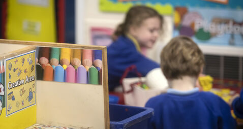 48677679 School stock